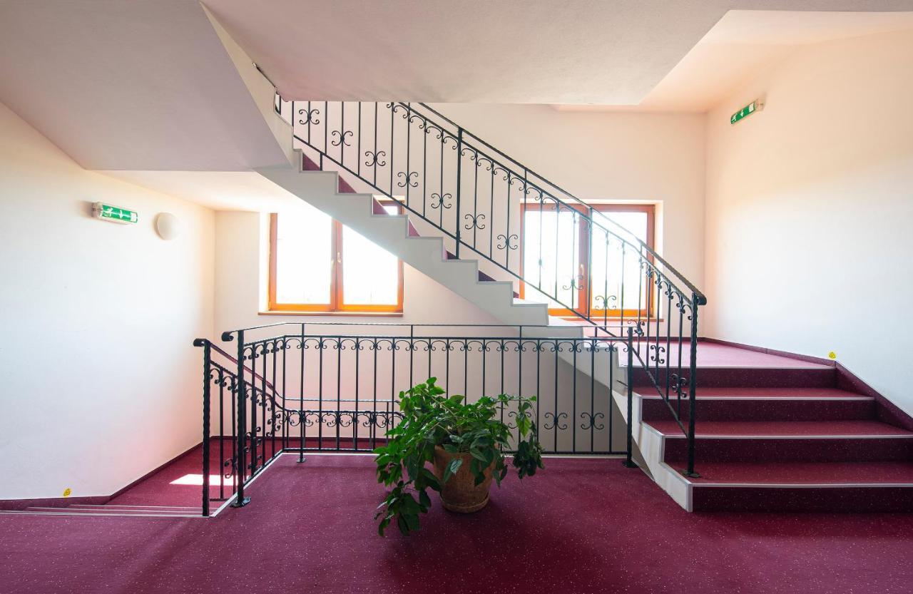 Apartmany Sileas Vel'ka Lomnica Buitenkant foto